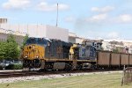 CSX 3135 & 40 lead train T402-13 thru town